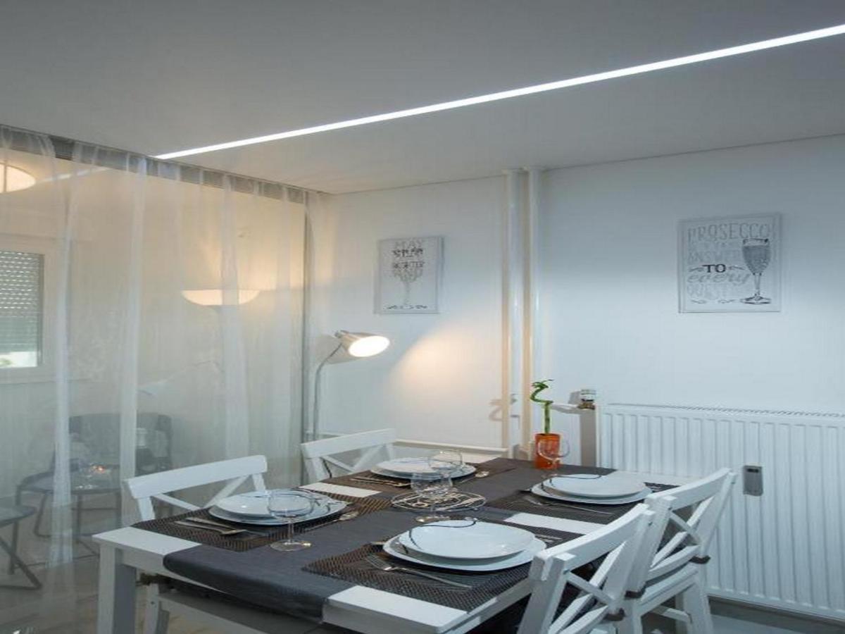 Modern & Luxury Apt Zagreb Airport W/ Free Wifi 大戈里察 外观 照片